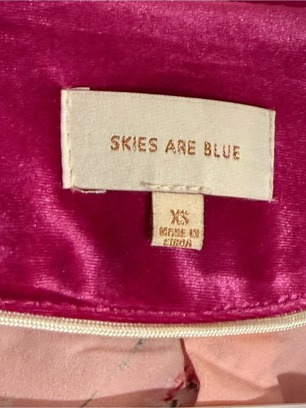 Skies Are Blue Fuchsia Pink Velvet Blazer - Picture 6 of 6